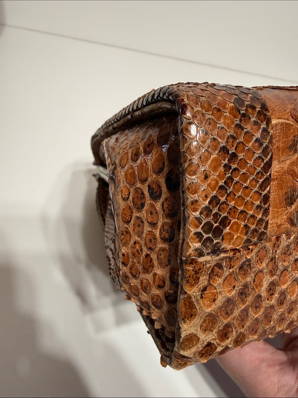 Vintage Brown Snakeskin 1940’s Handbag with Single Handle - Picture 17 of 17